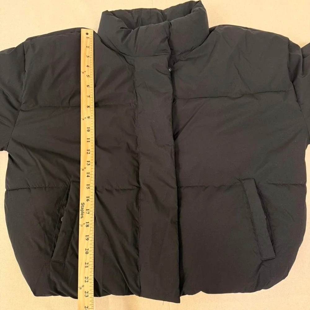 Amazon Essentials puffer jacket - Picture 3 of 5